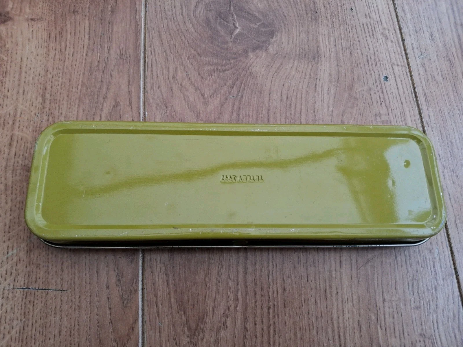 The Lost World Jurassic Park Tin Pencil Case 1997 Tetley Promo Embossed, image 4