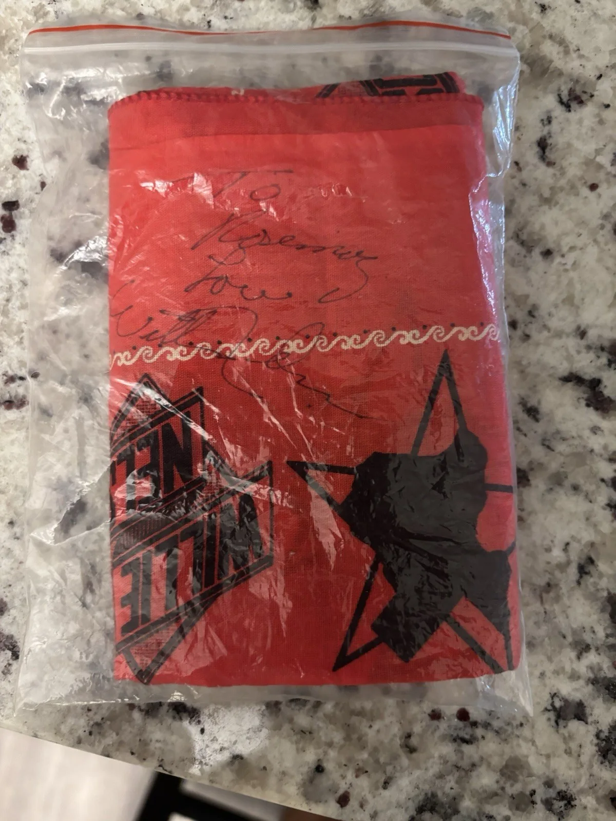 Willie Nelson Autograph Bandanna, image 4
