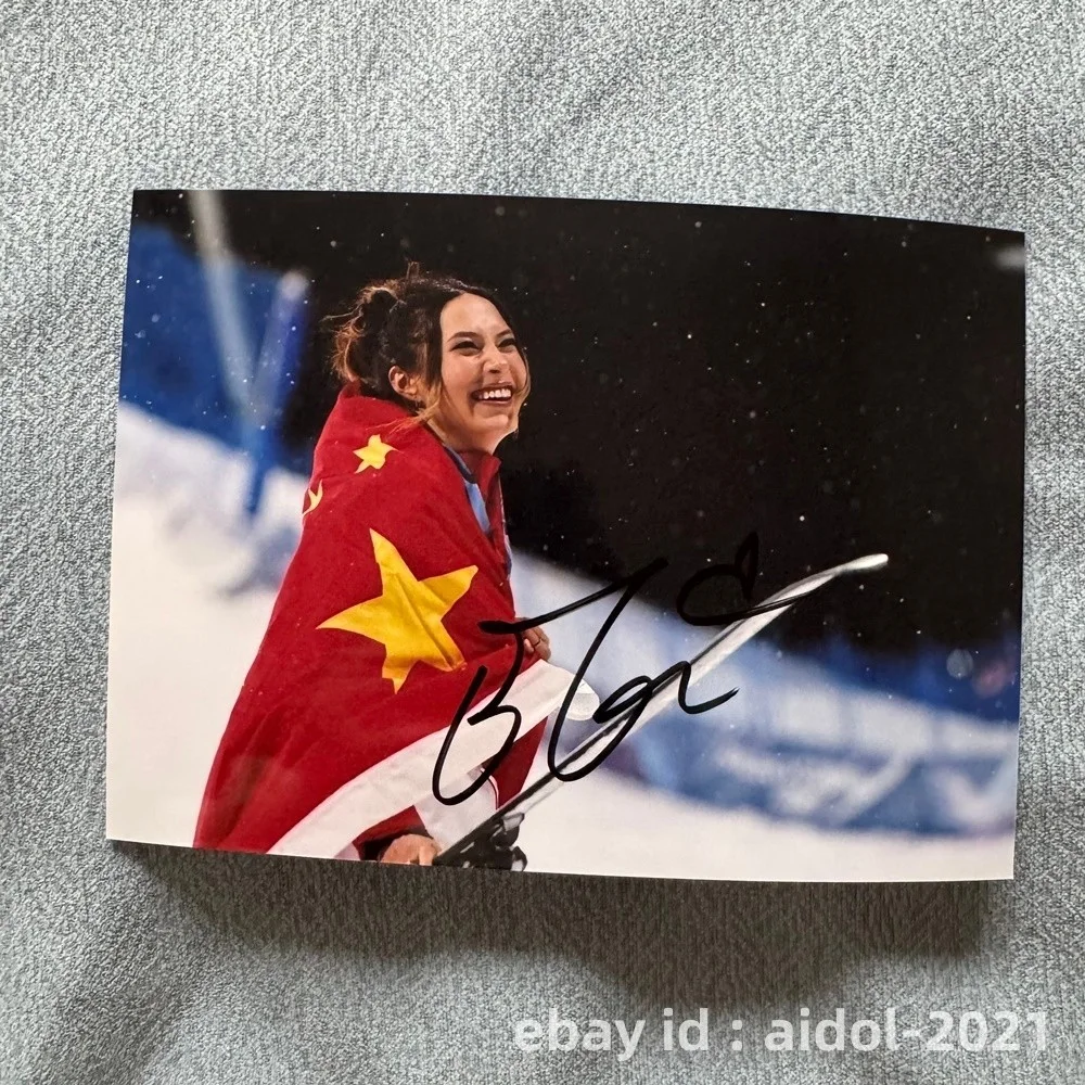 Gu Ailing Eileen Feng Gu Autographed Signed Photo Autographs Collectibles 2026, image 3