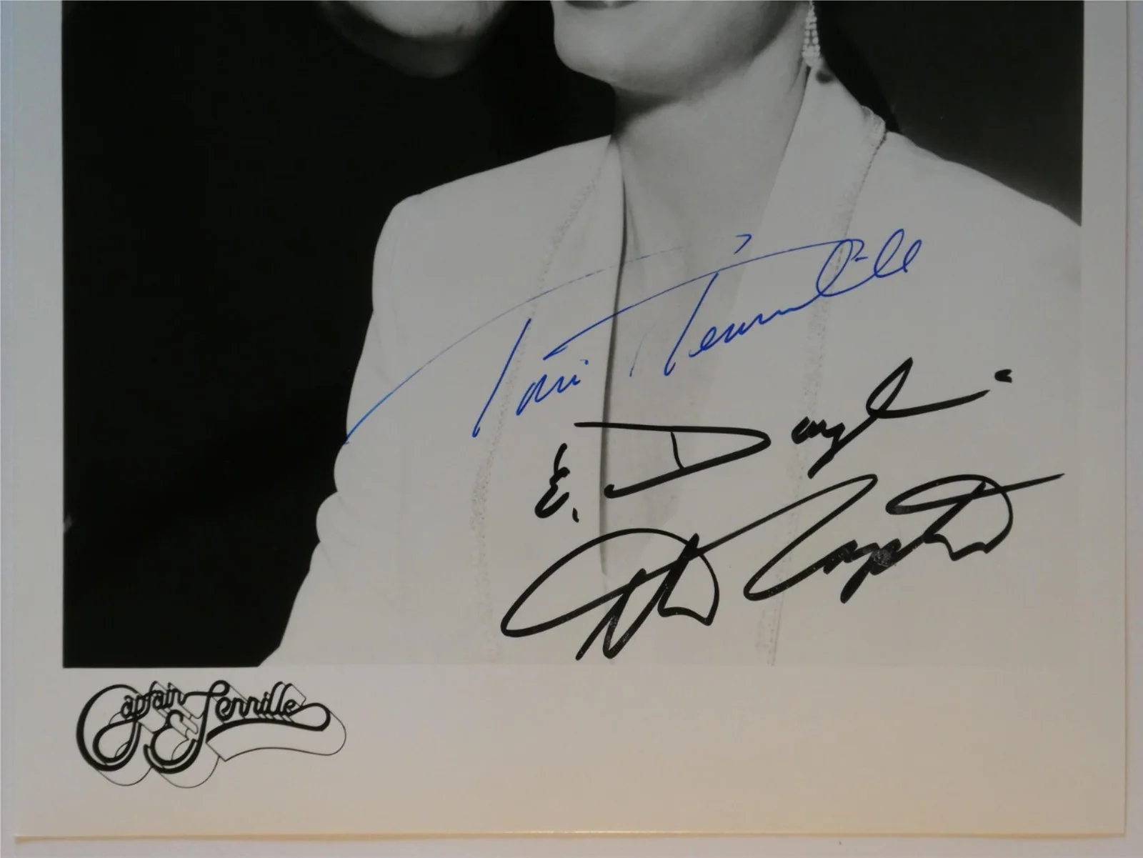 Daryl Dragon Toni Tennille Signed B&W 8x10 Photo Autographed Captain & Tennille, изображение 2