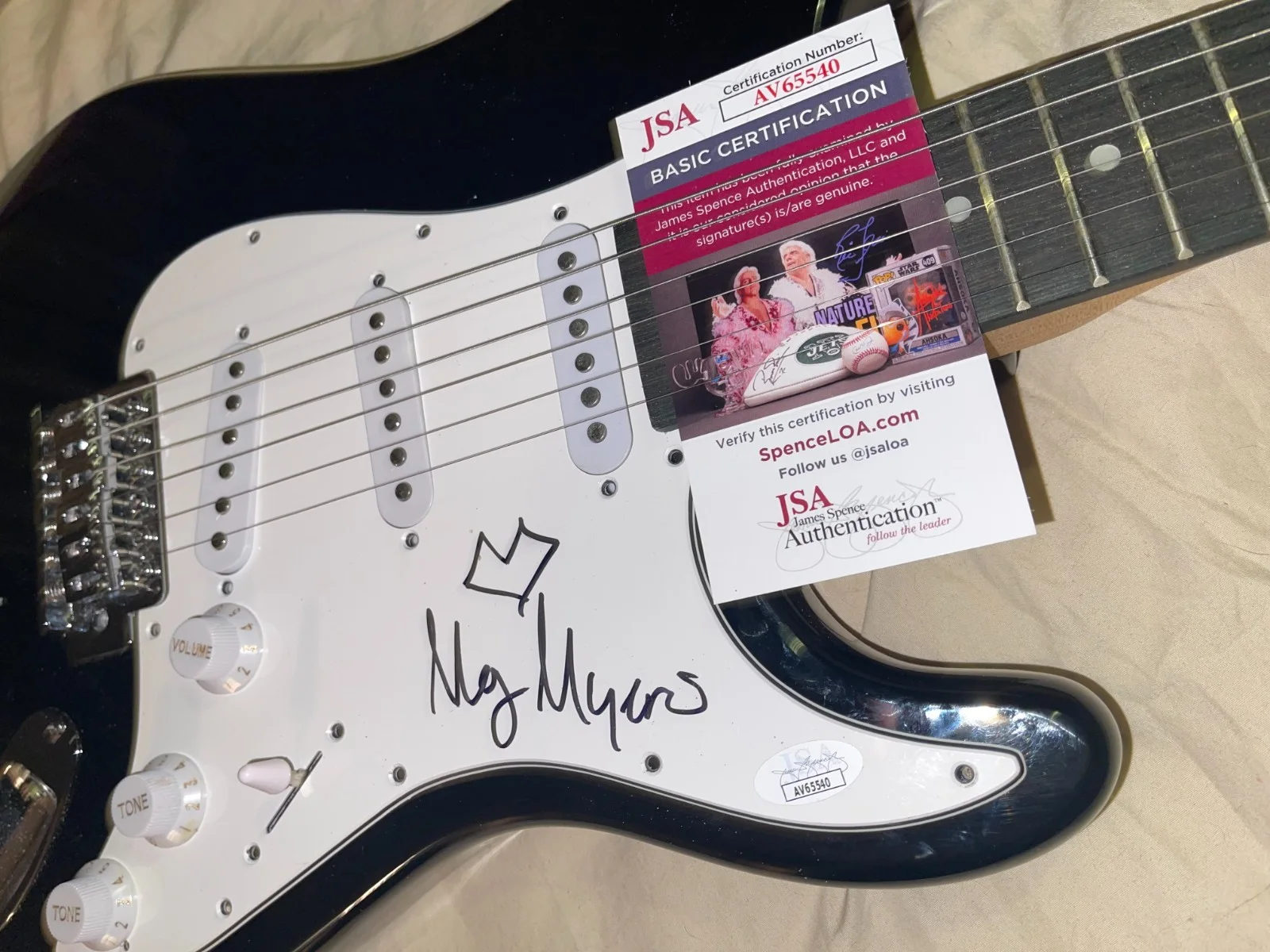 Meg Myers Sorry TZIA Take Me To The Disco Autograph Signed Electric Guitar JSA, изображение 3