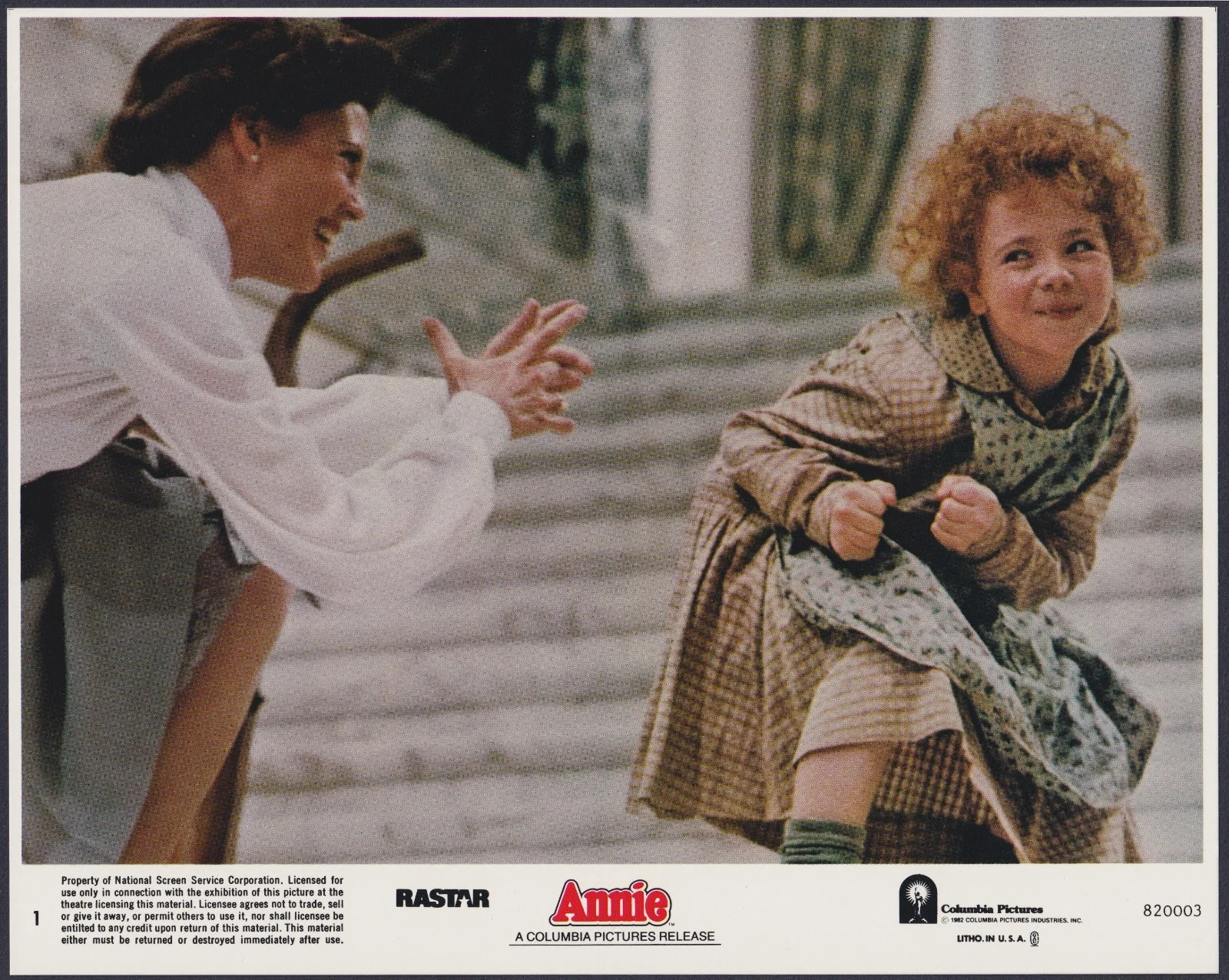 Annie 8x ORIGINAL UK FOH Lobby Cards Albert Finney Carol Burnett 1982, изображение 4