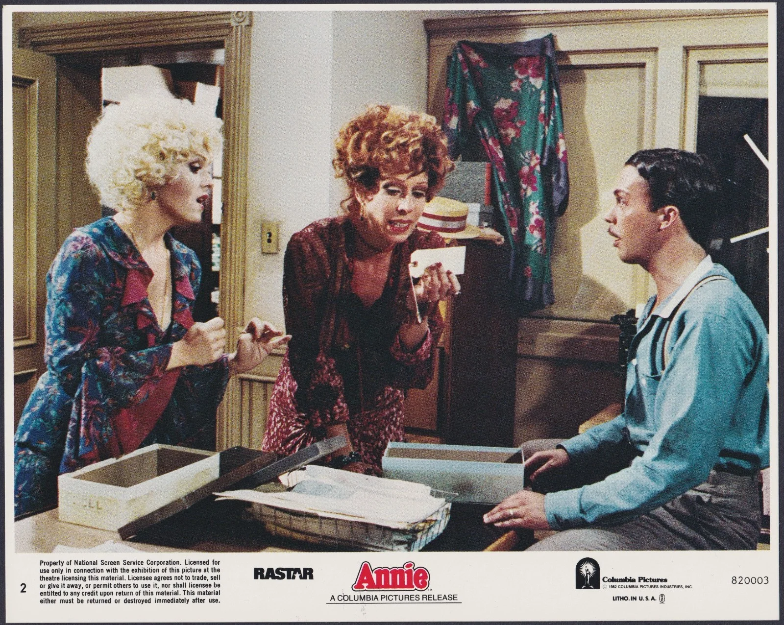 Annie 8x ORIGINAL UK FOH Lobby Cards Albert Finney Carol Burnett 1982, изображение 5