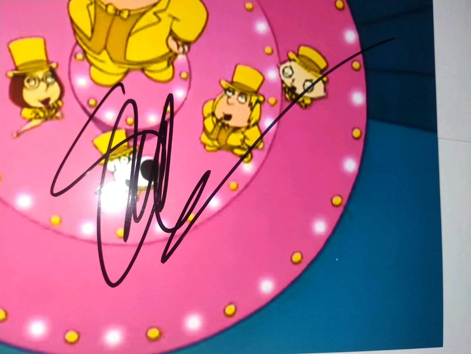 Seth MacFarlane — SETH MACFARLANE FAMILY GUY CREATOR ARTIST TED SIGNED AUTOGRAPH 8X10 PHOTO PROOF, изображение 2