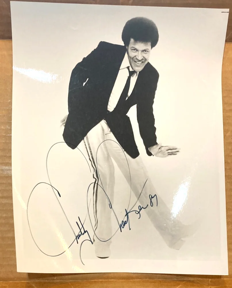 CHUBBY CHECKER — CHUBBY CHECKER Signed 8x10 Autographed B&W GLOSSEY Photo/CERT.