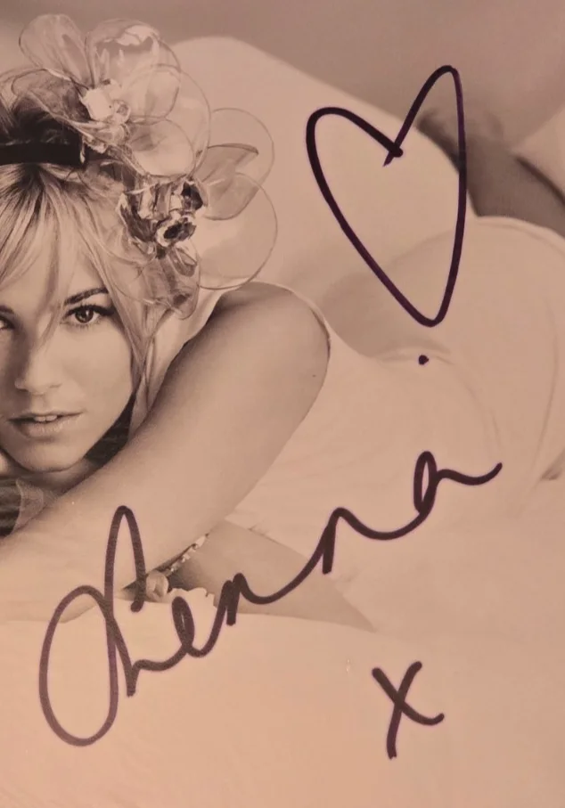 Sienna Miller — Sienna Miller "Layer Cake" AUTOGRAPH Signed Autographed 8x10 Photo - RARE!, image 2