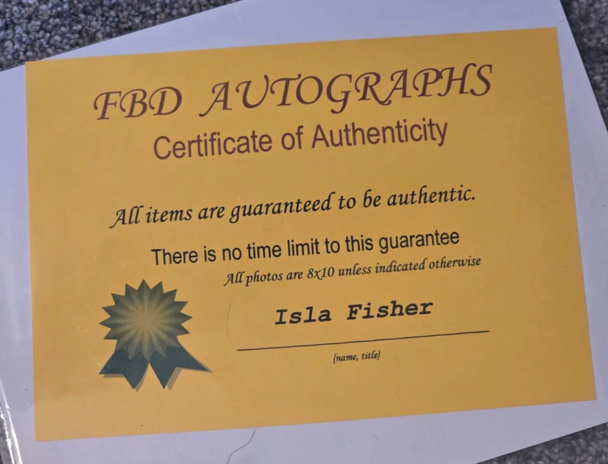 Isla Fisher — STUNNINGLY BEAUTIFUL! Isla Fisher Signed Autographed 8x10 Photo & COA!, image 2