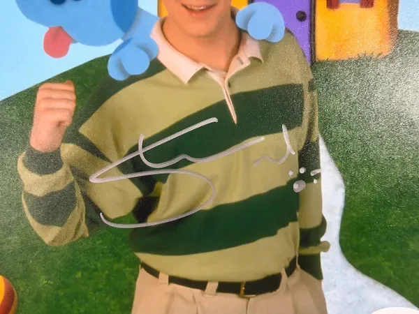 Steve Burns — Steve Burns Signed Blue's Clues 8x10 Photo, image 2