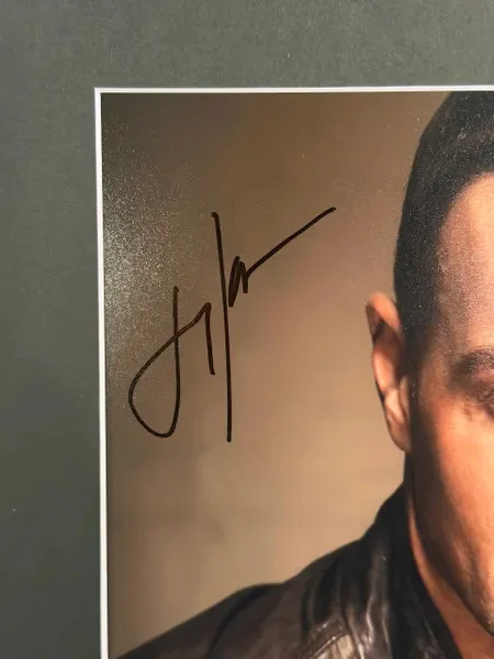 Joey Lawrence — Joey Lawrence Signed 8x10 Photo, image 2