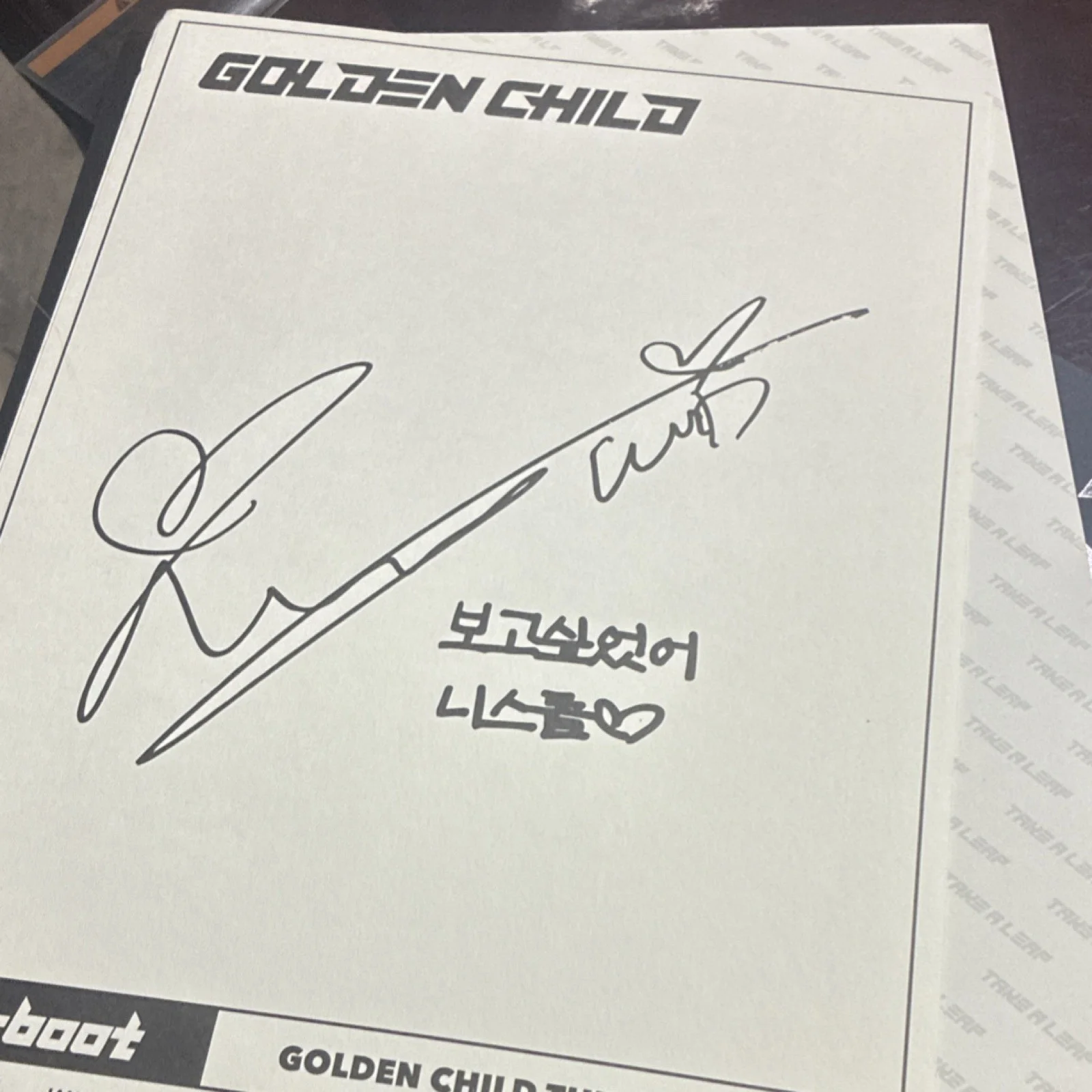 Golden Child The 1st Album Re-boot Autographed Original Music Memorabilia, изображение 3