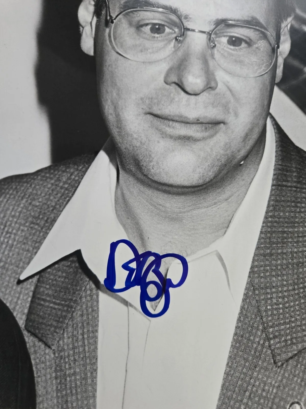 Dan Aykroyd — Dan Aykroyd SIGNED 1986 Rene Taylor Party Image 2 Type 1 Photograph! Beckett COA, изображение 2