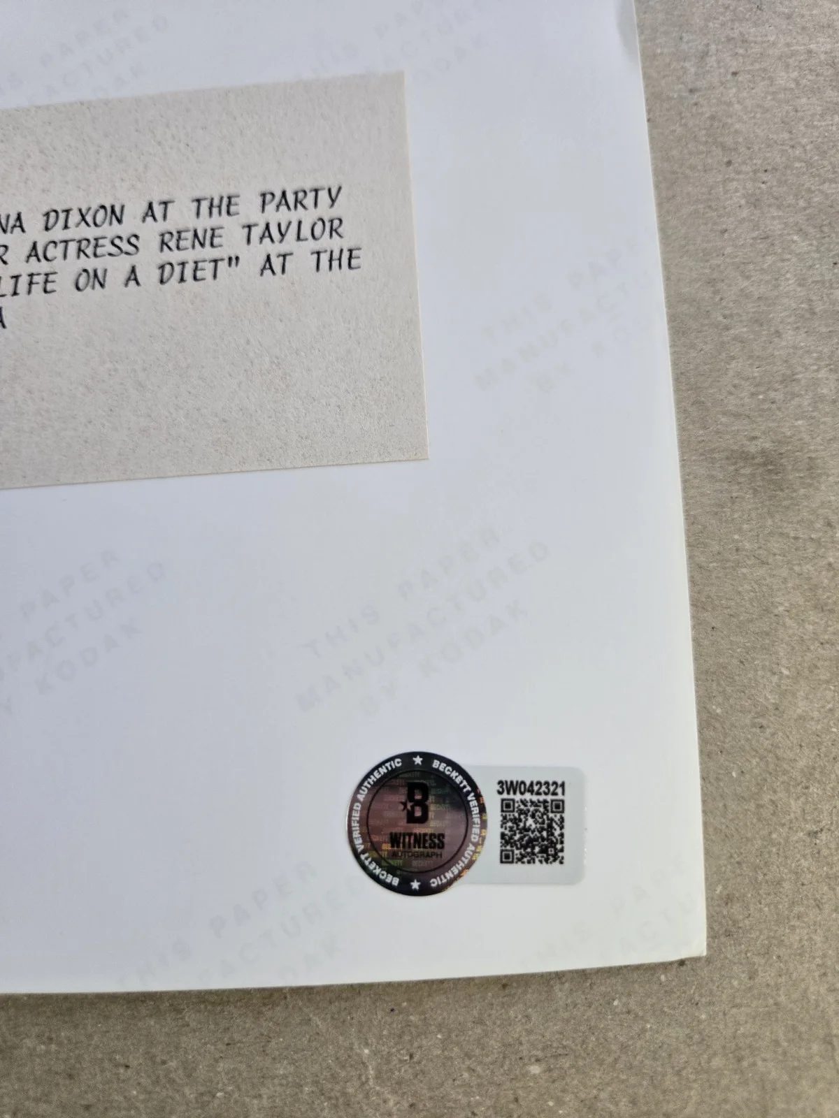 Dan Aykroyd — Dan Aykroyd SIGNED 1986 Rene Taylor Party Image 2 Type 1 Photograph! Beckett COA, изображение 4