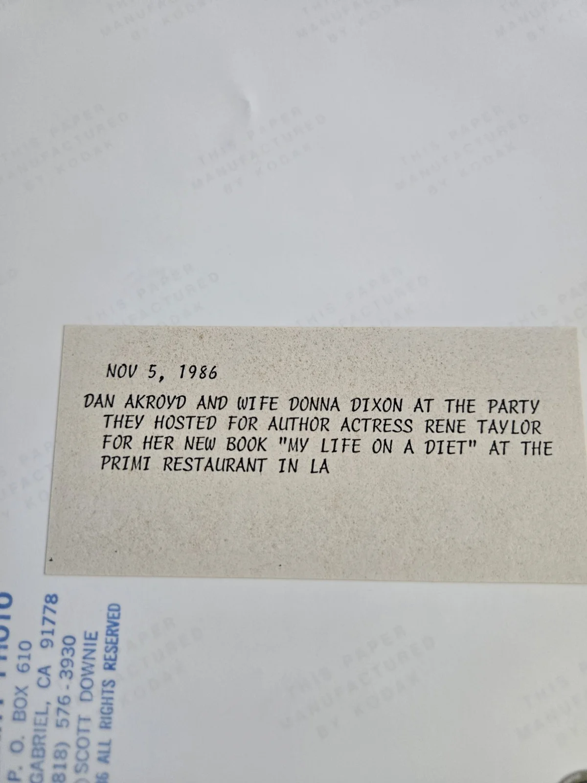 Dan Aykroyd — Dan Aykroyd SIGNED 1986 Rene Taylor Party Image 2 Type 1 Photograph! Beckett COA, изображение 5