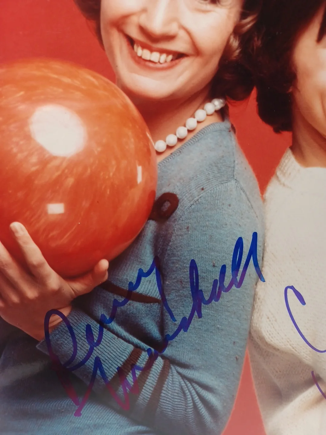 Penny Marshall Tracy Reiner Laverne & Shirley Autographed 8 X 10 Photo RRP 519, изображение 2