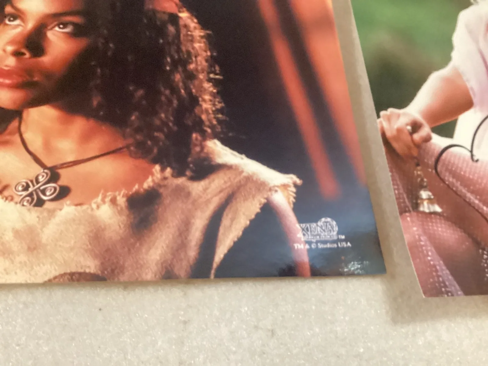 EBONIE SMITH ALEXANDRA TYDINGS XENA AUTOGRAPHED SIGNED 8X10 PHOTOS, изображение 4