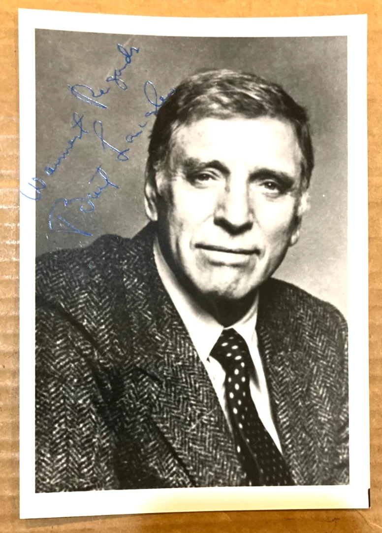 BURT LANCASTER — BURT LANCASTER ACTOR SIGNED AUTO 8x10 B&W PHOTO/CERT.