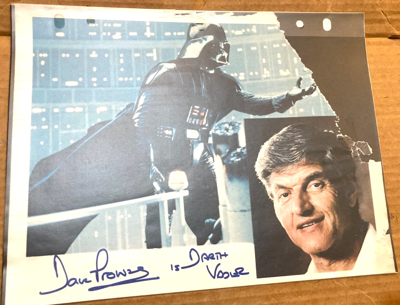 DAVE PROWSE — DAVE PROWSE DARTH VADER Signed Autographed 8x10 B&W Photo /CERTIFICATE