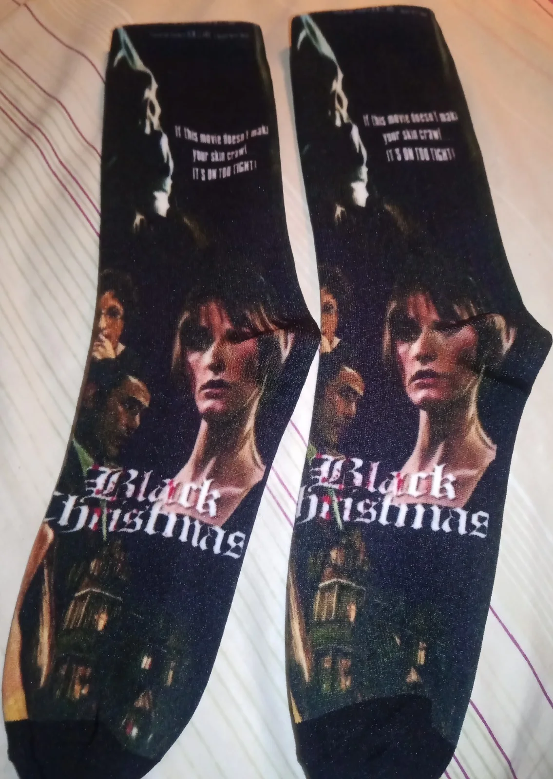 BLACK CHRISTMAS * NWOT * SOCKS * IMAGES FROM ORIGINAL FILM 1974, изображение 3