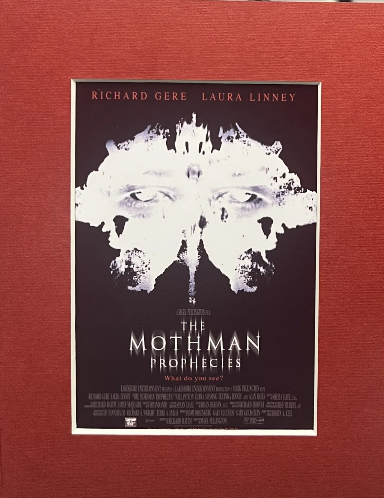 THE MOTHMAN PROPHECIES. 35mm Film Cell Mounted Display, изображение 3