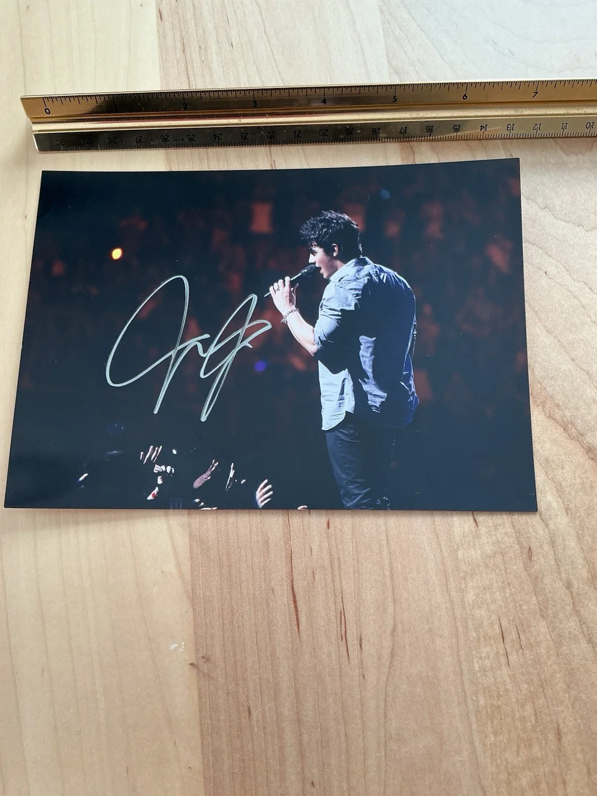 Joe Jonas SIGNED 4x6 Photo - Authentic Jonas Brothers Disney Era- Employee Coll., изображение 2