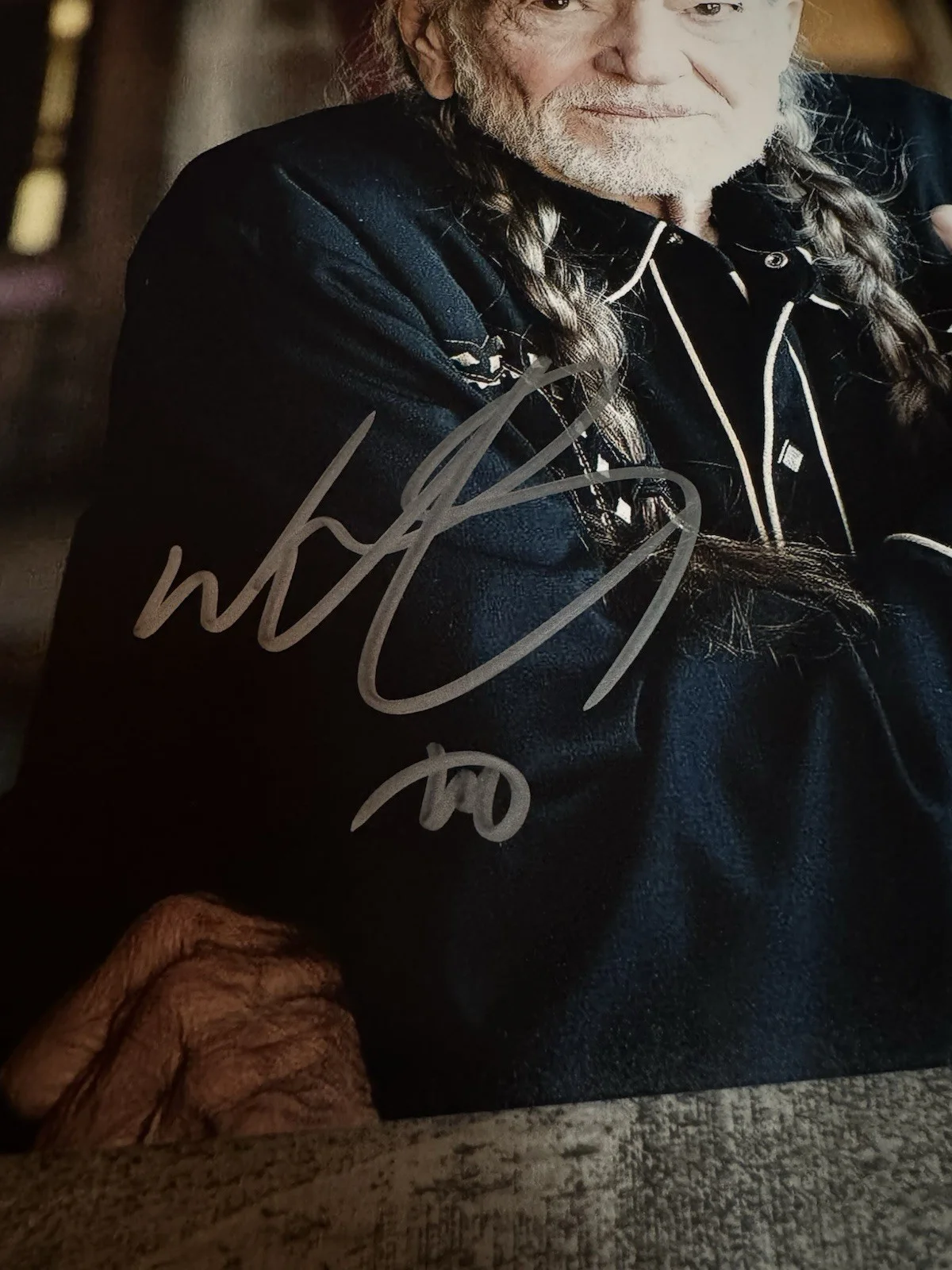 WILLIE NELSON - AMERICAN COUNTRY LEGEND - HAND SIGNED AUTOGRAPHED PHOTO COA, image 2