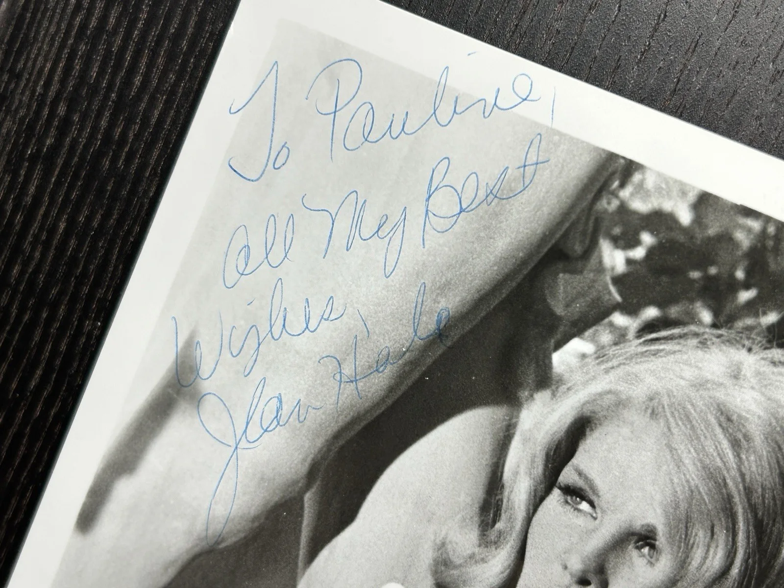 Jean Hale — *** SEXY! JEAN HALE HAND SIGNED PHOTO *** JSA COA Actress Autograph * BATMAN, image 3