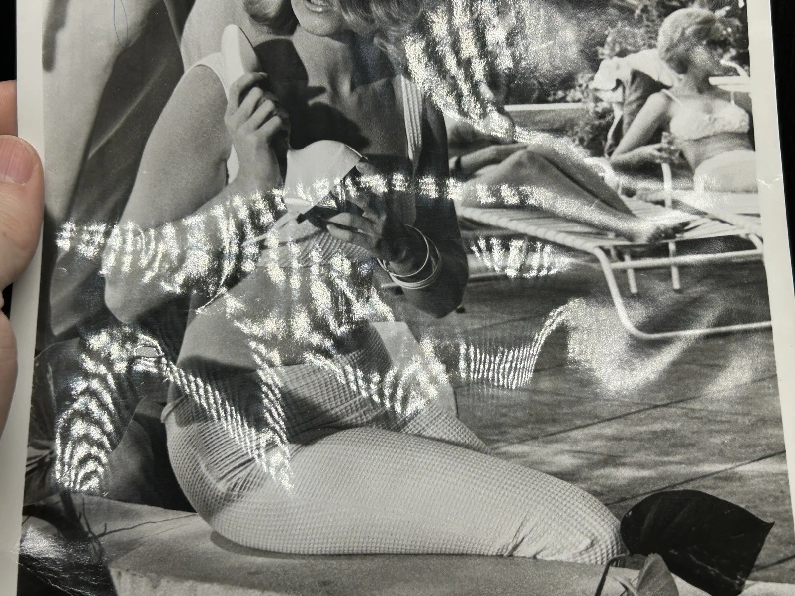 Jean Hale — *** SEXY! JEAN HALE HAND SIGNED PHOTO *** JSA COA Actress Autograph * BATMAN, image 4