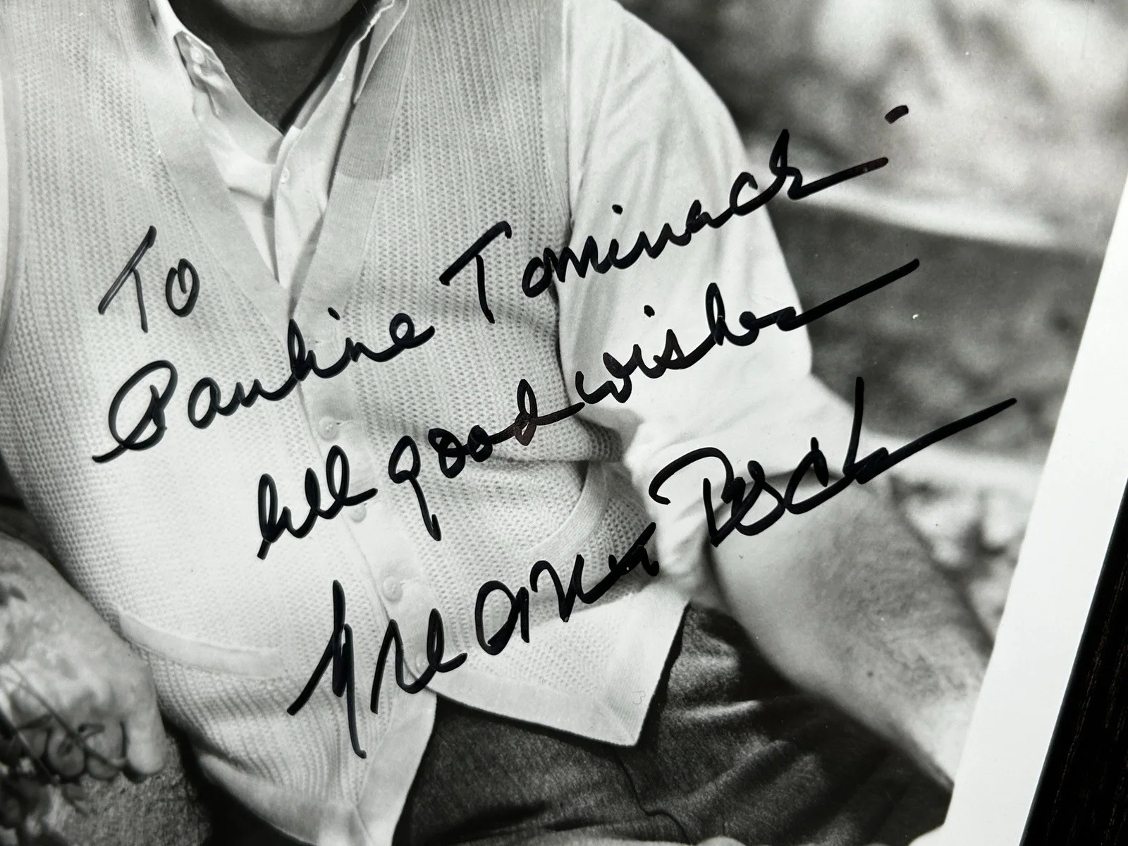Gregory Peck — GREGORY PECK HAND SIGNED PHOTO * JSA COA Autograph * KILL A MOCKINGBIRD / OMEN, image 3