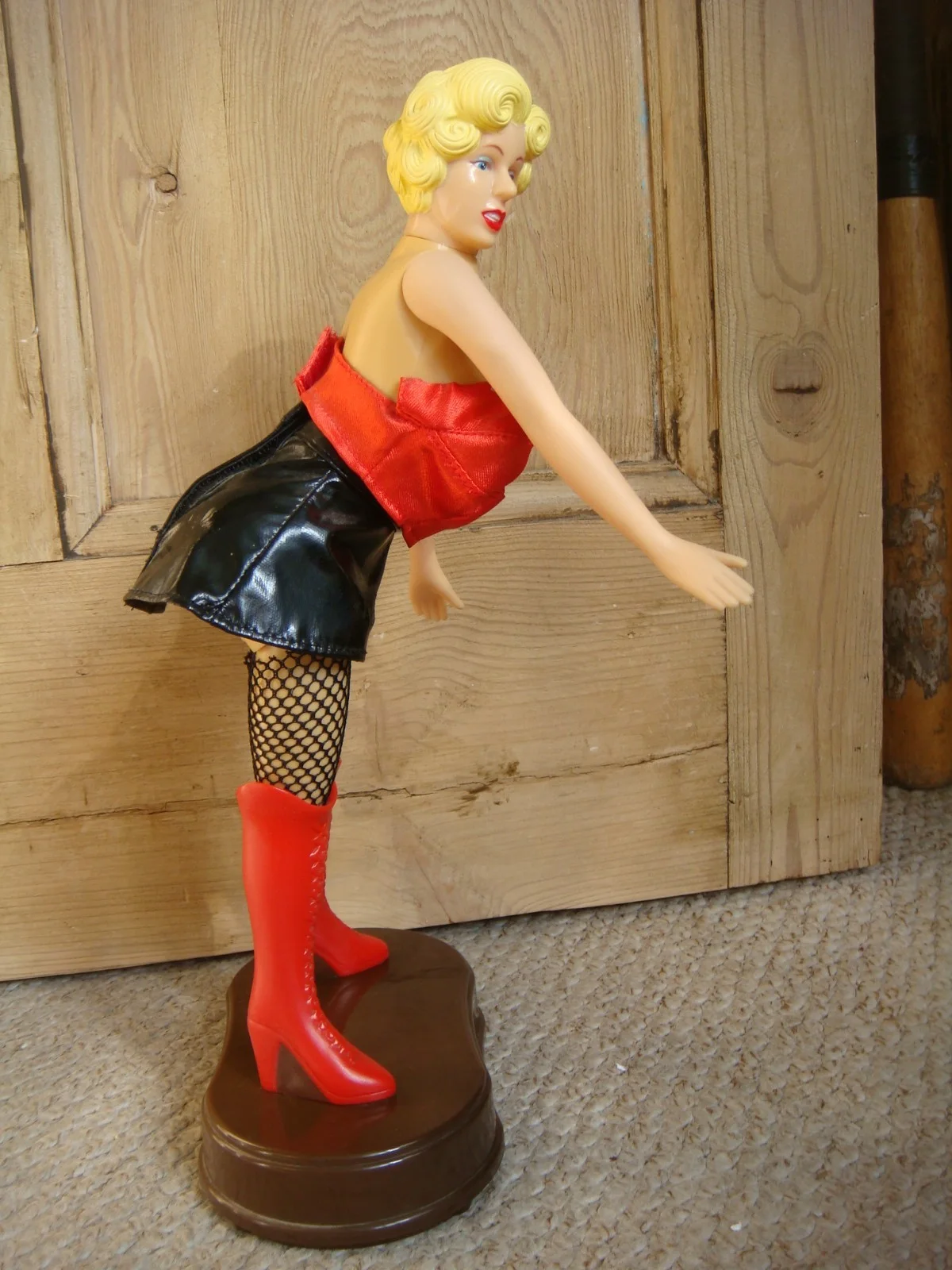 Vintage 2003 MAD Musical Moving Marilyn Figure No:NP9930, изображение 2