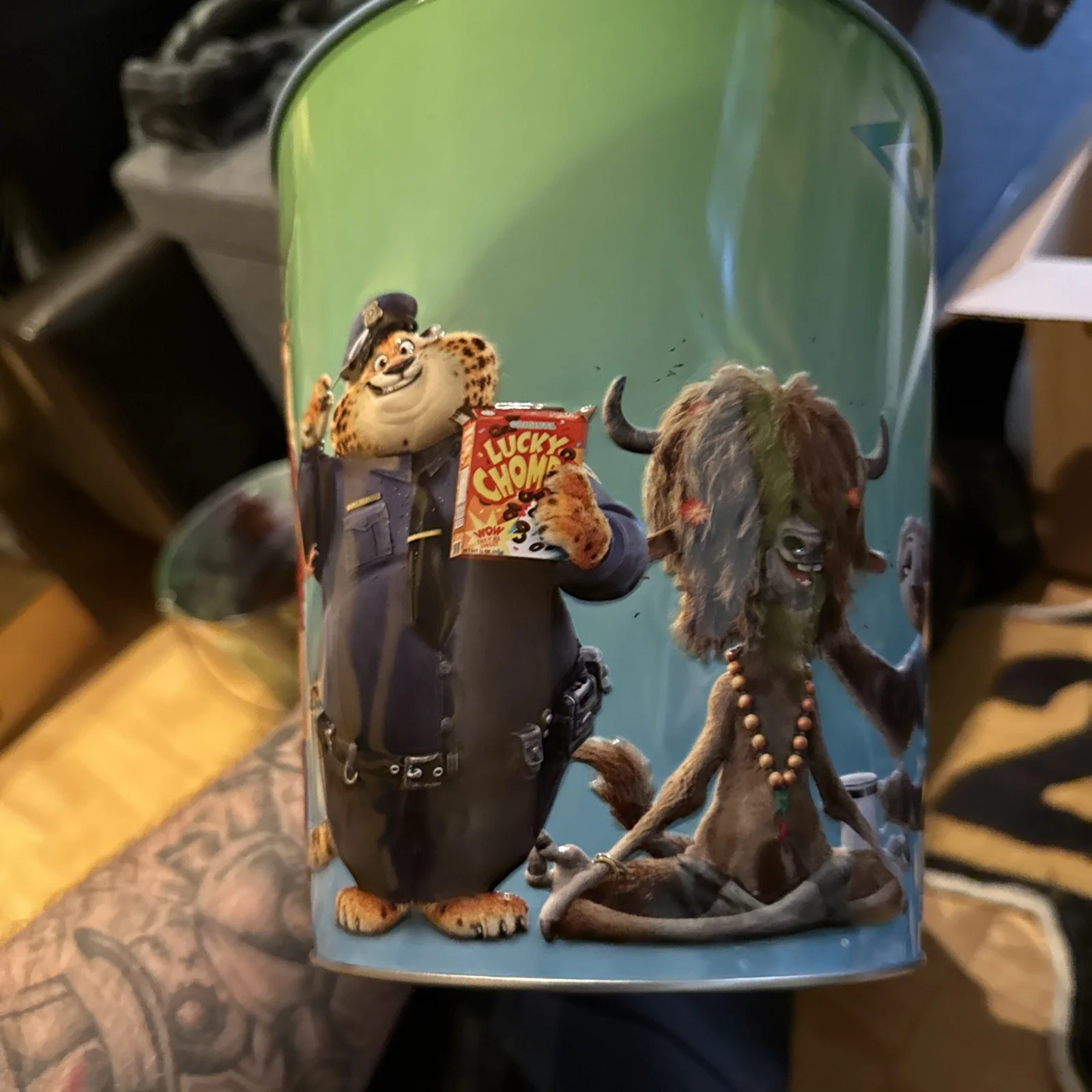 Odeon Cinema Exclusive Zootropolis 2 Popcorn Tin Bucket Brand New, изображение 2