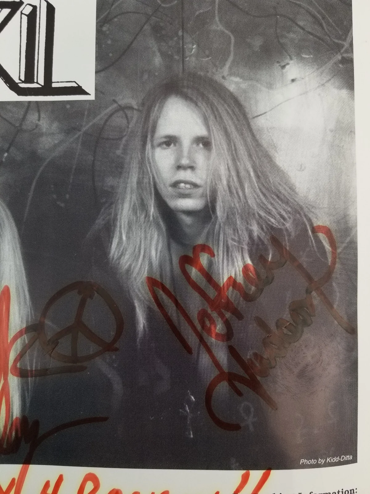 PERIL PHOTO ROCK BAND Signed Poster 8 x 10 Inches Retro Band, image 5