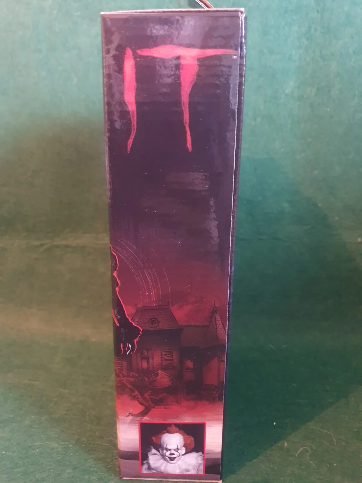NECA IT 2017 Pennywise 8” Clothed Figure Factory Sealed, image 3