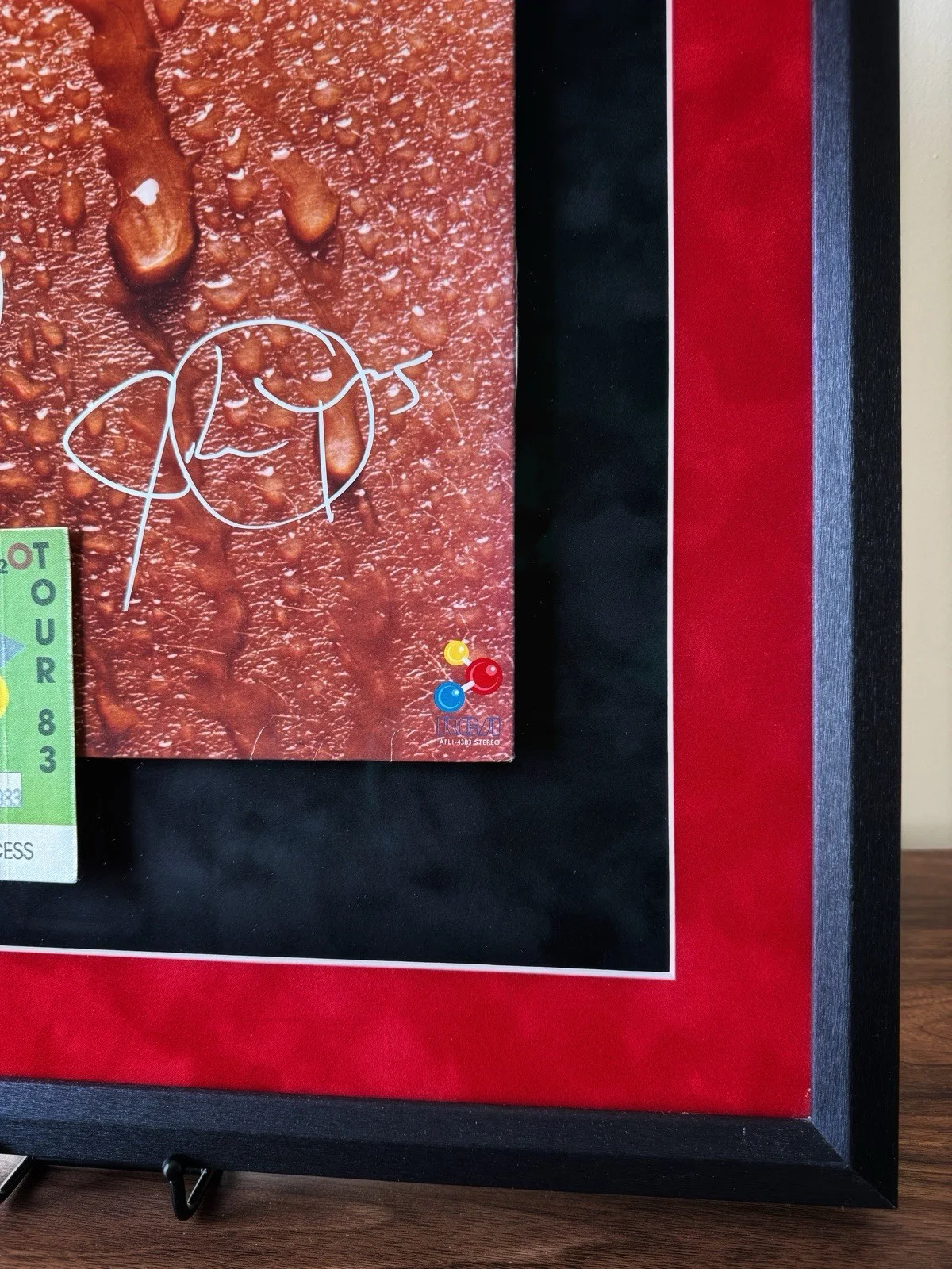 Daryl Hall & John Oates Hand Signed 1982 H2O Album W/Backstage Pass From 83 Tour, image 2