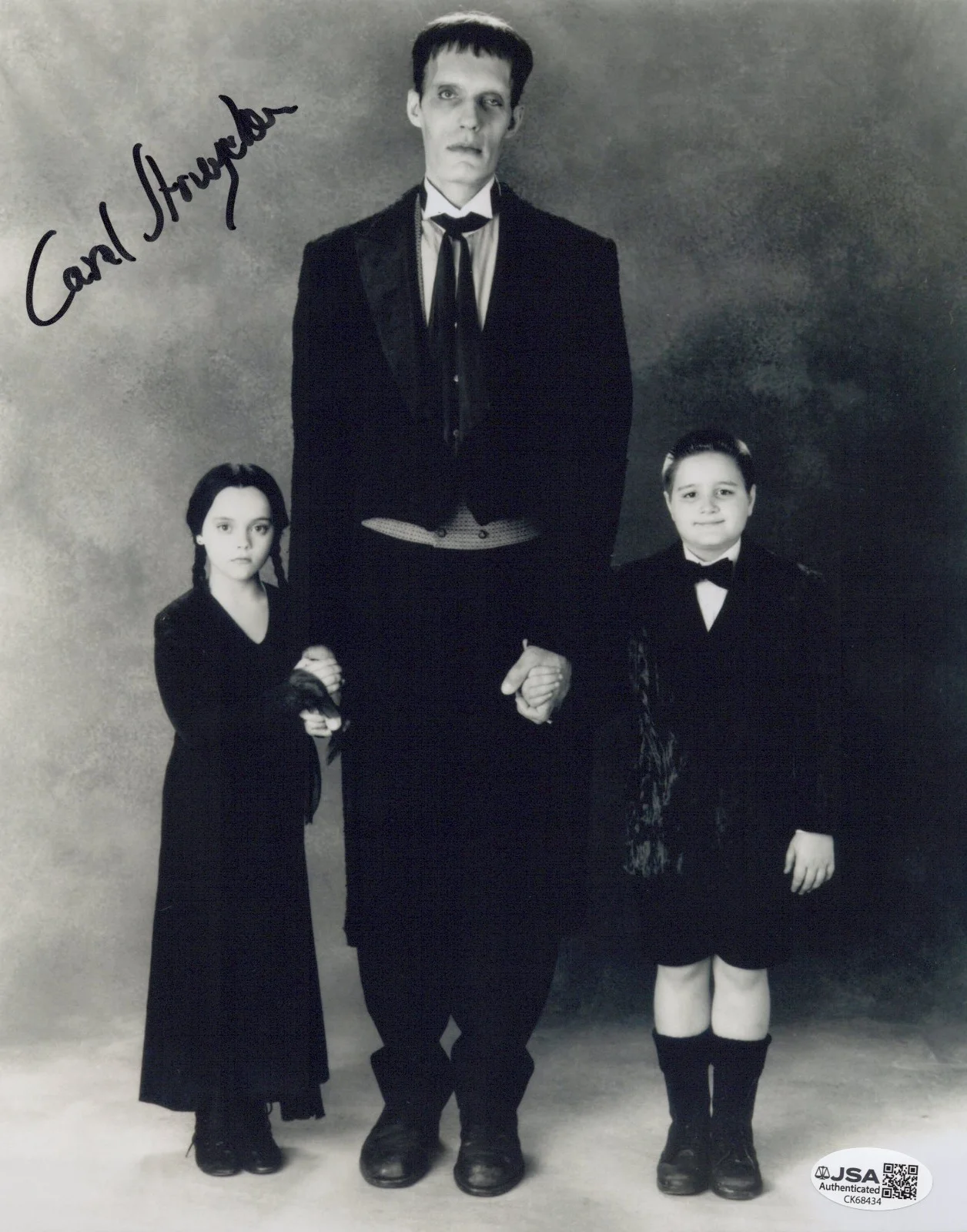 Carel Struycken — The Addams Family - Lurch 8x10 photo signed by Carel Struycken JSA COA