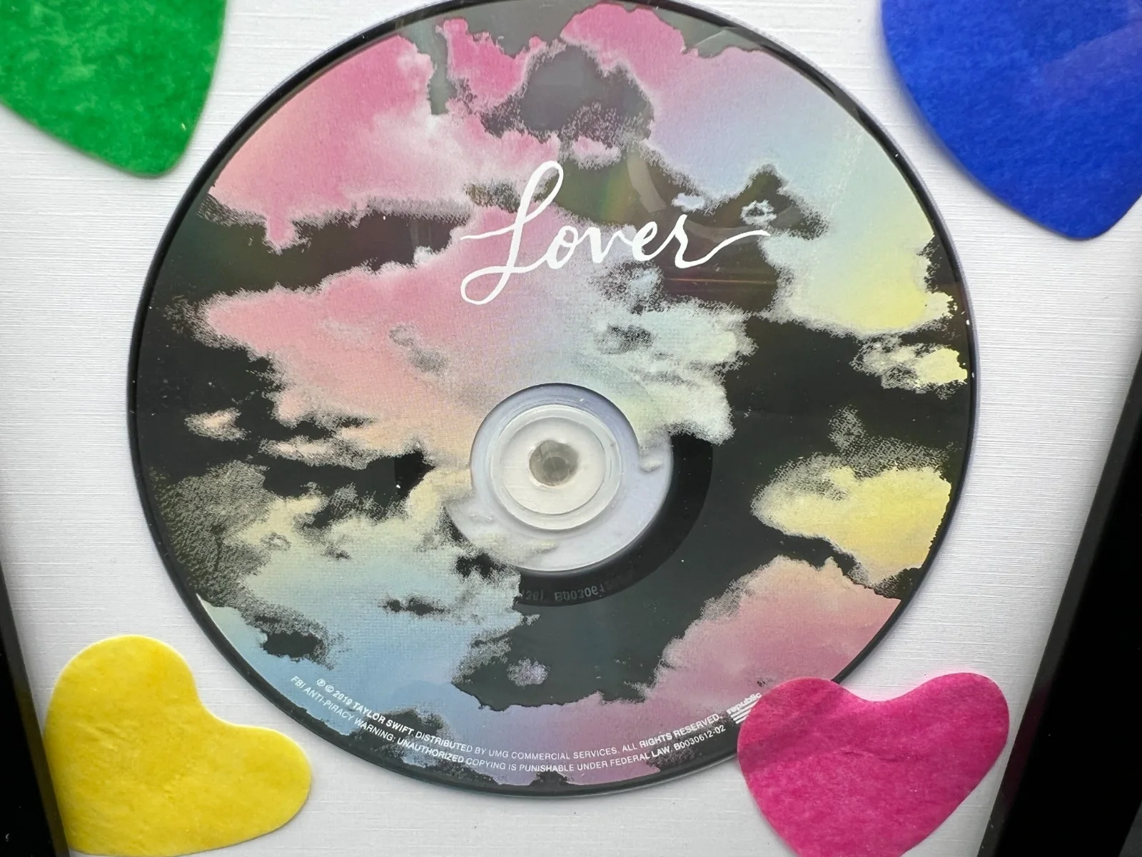 Taylor Swift Signed Autograph Lover CD Album Booklet Framed w/ Confetti PSA/DNA, изображение 5
