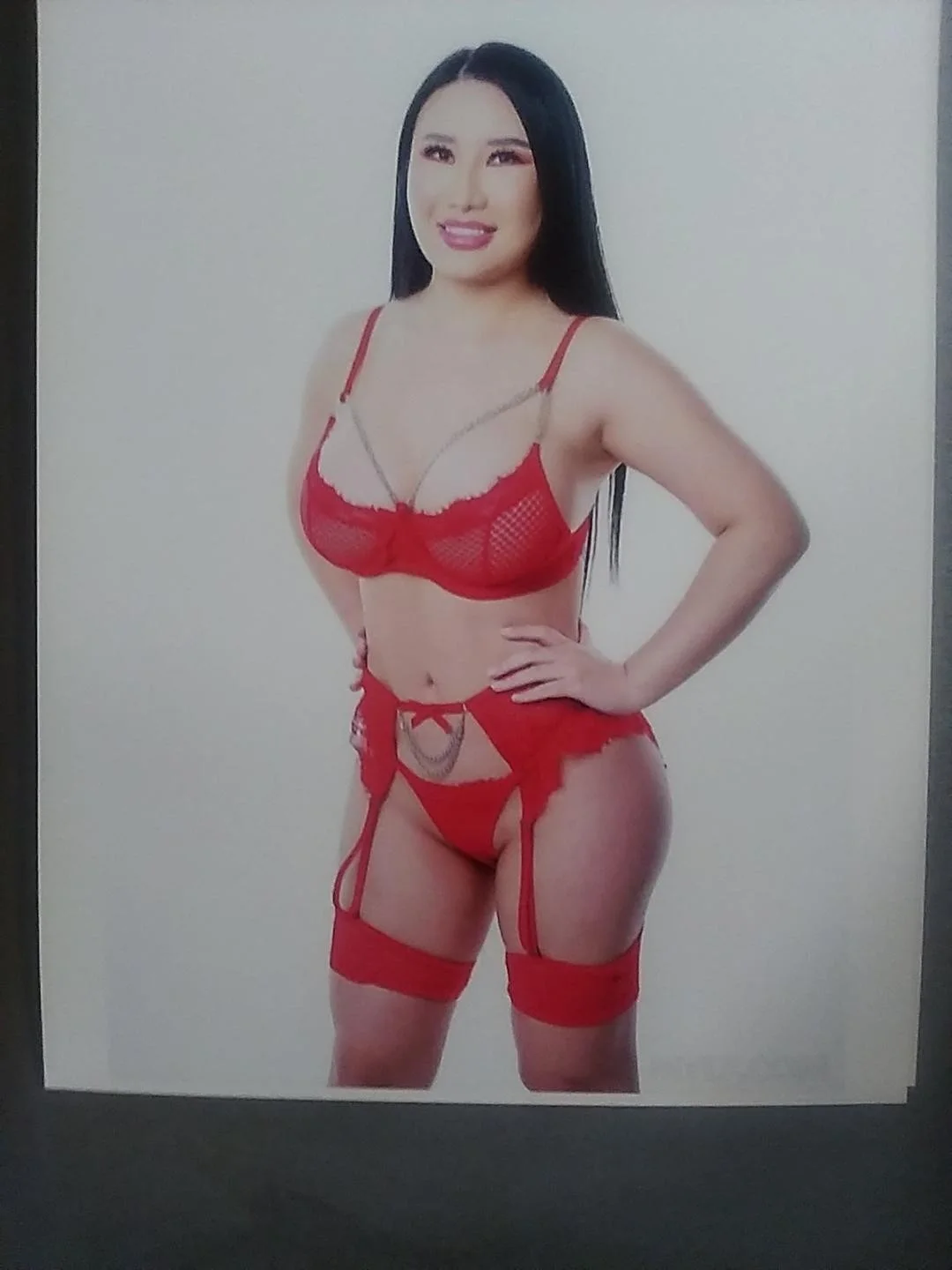 Suki Sin hand signed 8x10 color photo of Adult Asian Model + 2 color photos, изображение 4