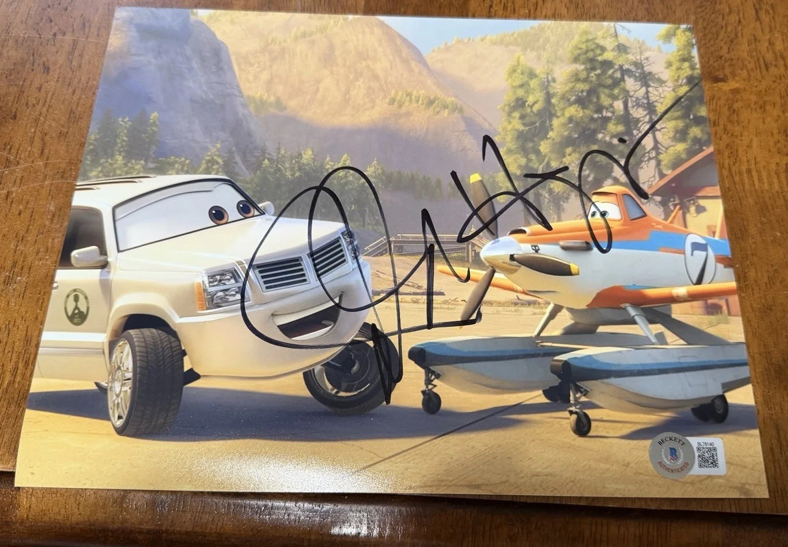 JOHN MICHAEL HIGGINS — John Michael Higgins Planes autographed photo signed 8x10 Disney Beckett COA, image 5