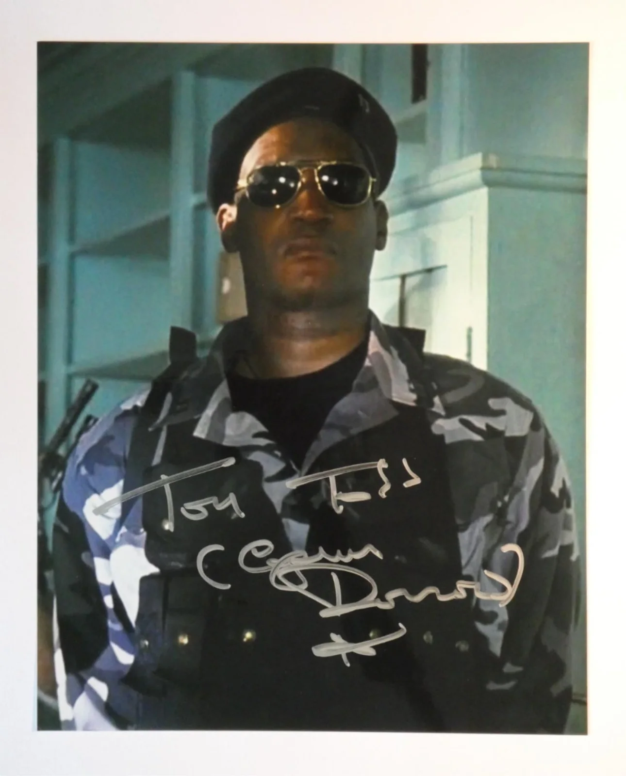 Tony Todd — Tony Todd Signed 8x10 Photo Captain Darrow from The Rock, Autographed