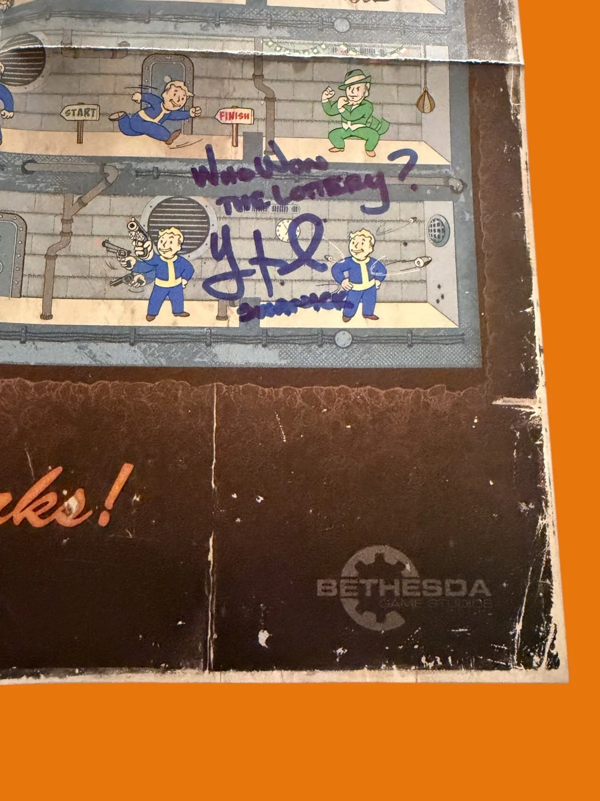 Ron Perlman, Malcolm McDowell, Yuri Lowenthal, Paul Eiding — Ron Perlman +3 Cast Signed 13.75x20 Fallout Autograph Vault Boy Poster JSA COA, image 5