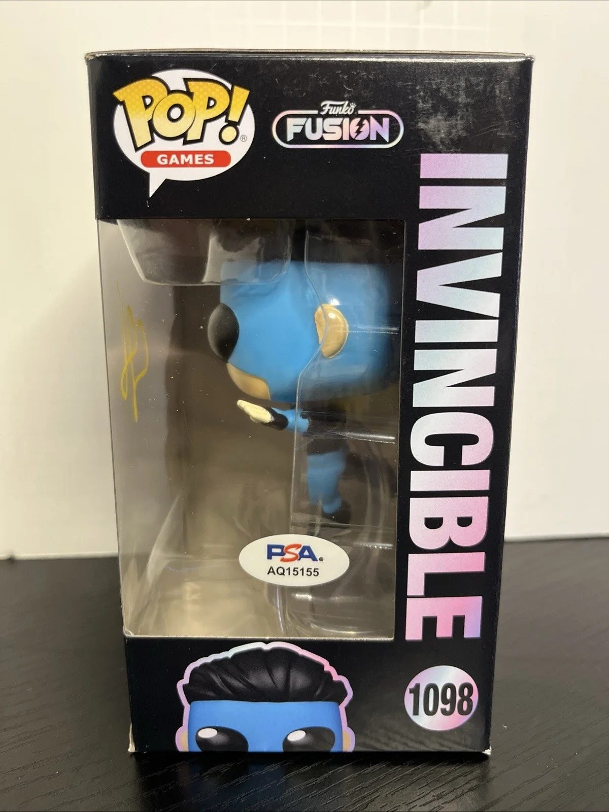 Steven Yeun — Steven Yeun Signed EXECUTIVE Invincible Funko #1098 PSA Authenticated RARE, image 2