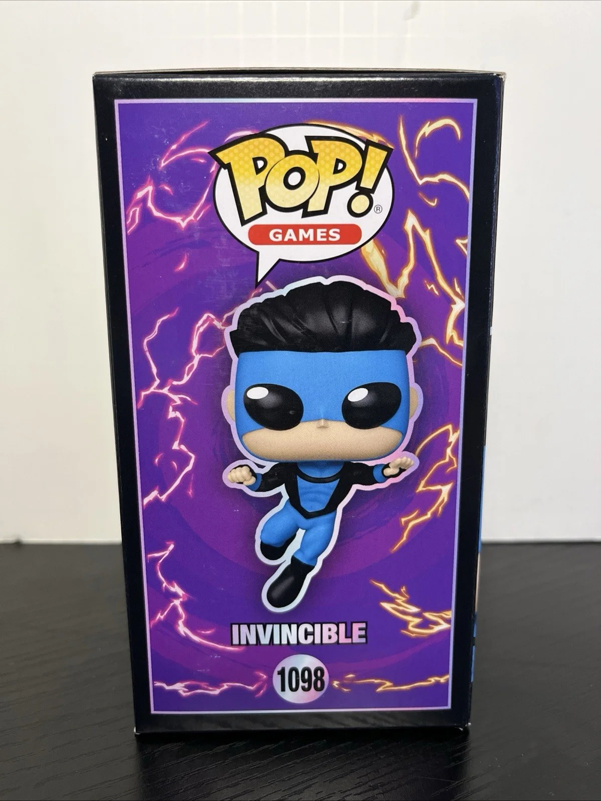 Steven Yeun — Steven Yeun Signed EXECUTIVE Invincible Funko #1098 PSA Authenticated RARE, image 5