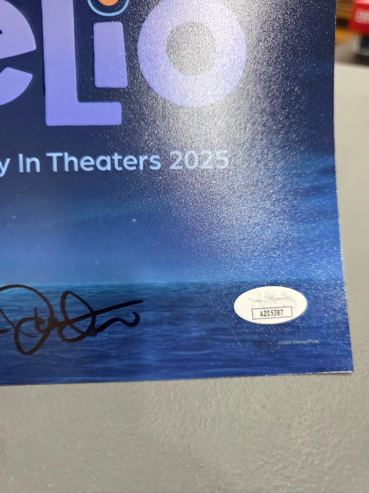 PETER DOCTER — PETE DOCTER SIGNED AUTOGRAPH DISNEY PIXAR ELIO MOVIE 12X18 PHOTO COA JSA, изображение 2