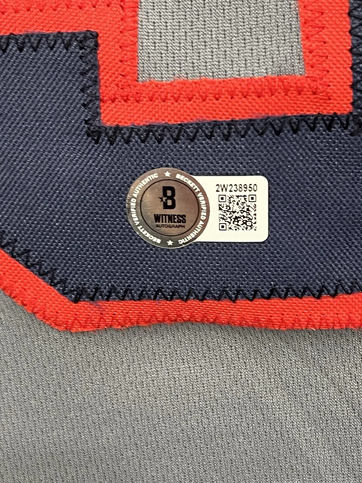 CHARLIE SHEEN signed custom Rick Vaughn “WildThing” jersey w beckett coa, изображение 5