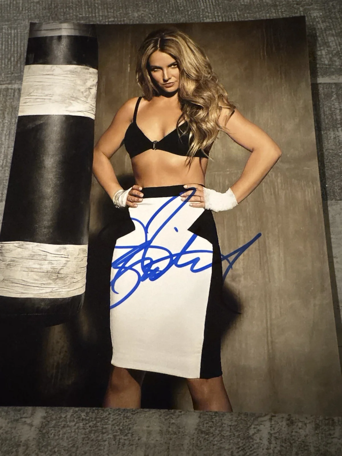 Britney Spears Signed 8x10 Singer, Songwriter, Dancer Photo COA, изображение 4
