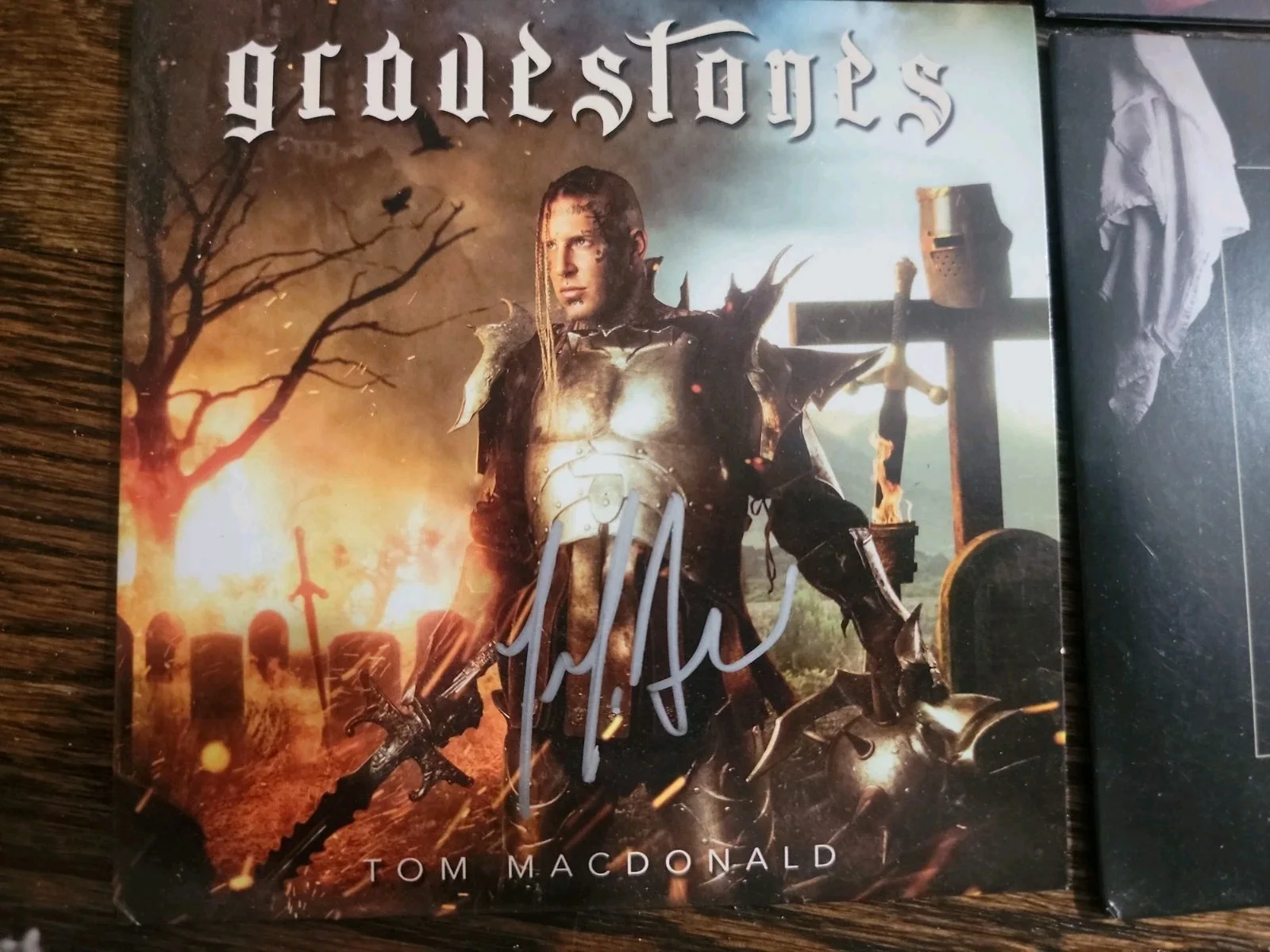 Tom Macdonald Signed Cds 6x, image 5