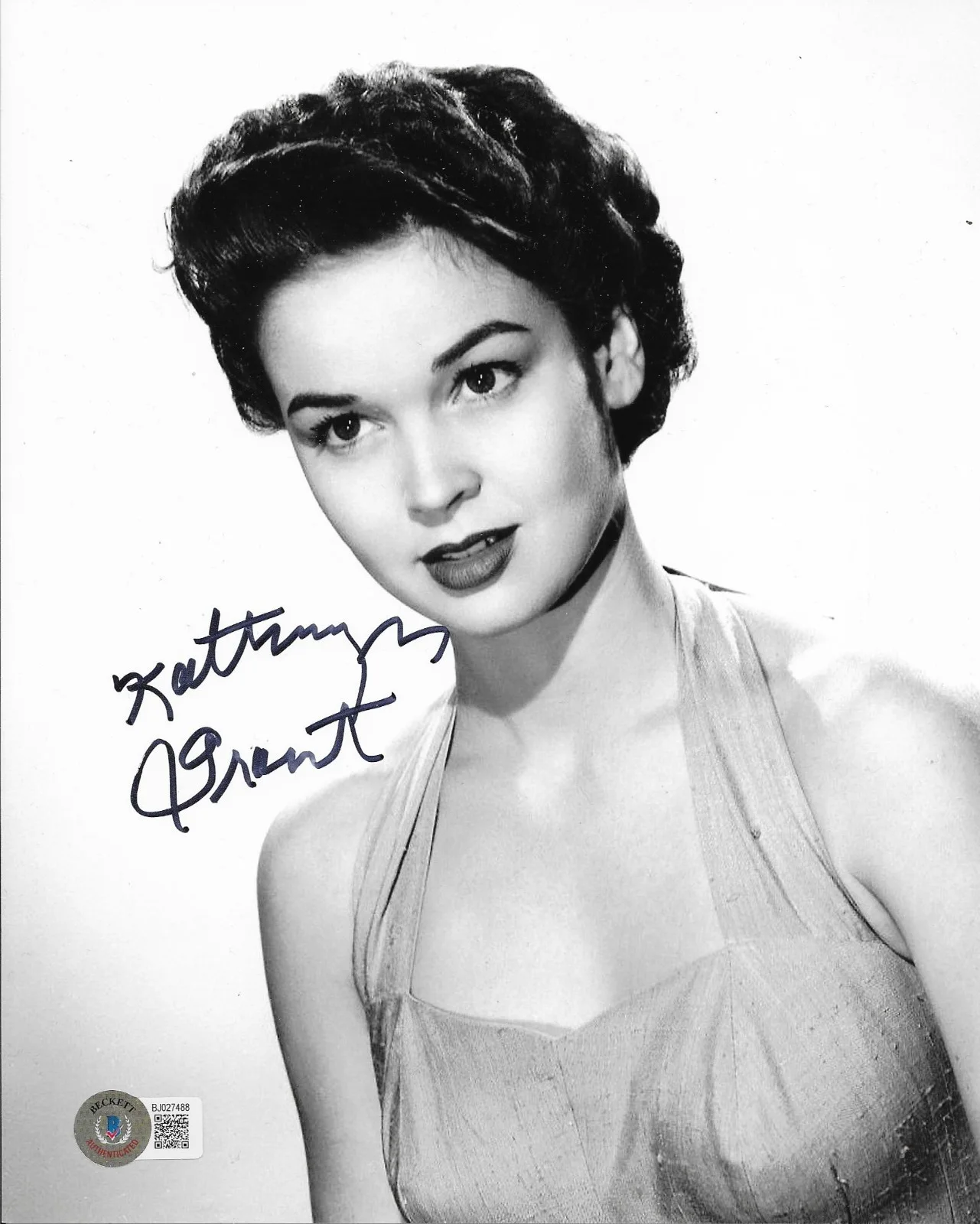 Patricia Neal — Kathryn Grant "Crosby" Beautiful B&W signed 8X10 Beckett BAS 1933 - 2024