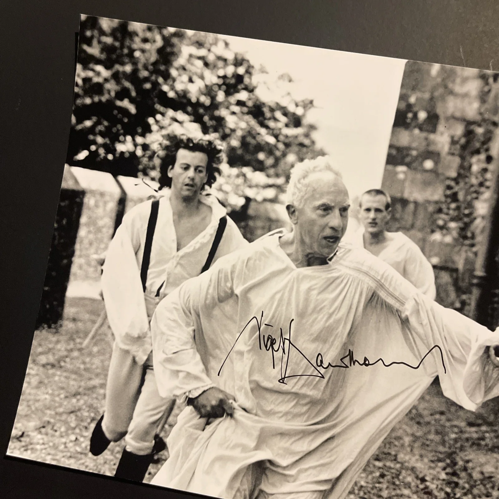NIGEL HAWTHORNE: Hand Signed Original Celebrity Photo 8 x 10”/ KSK, изображение 3