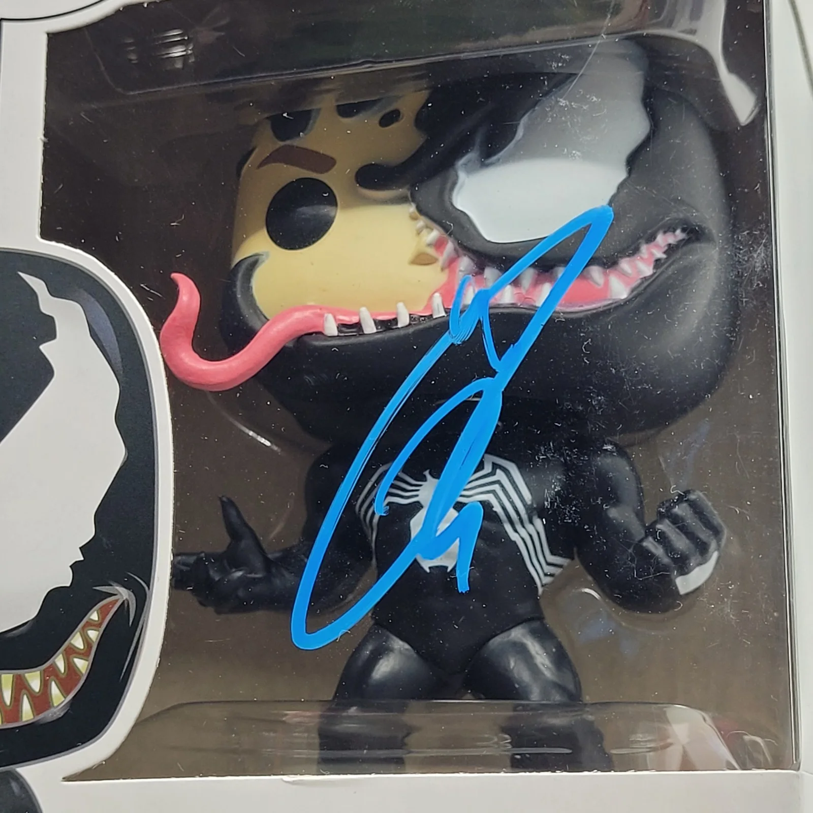 Tom Hardy — Tom Hardy "Venom" AUTOGRAPH Signed #363 Funko Pop JSA W/ Protector, image 4