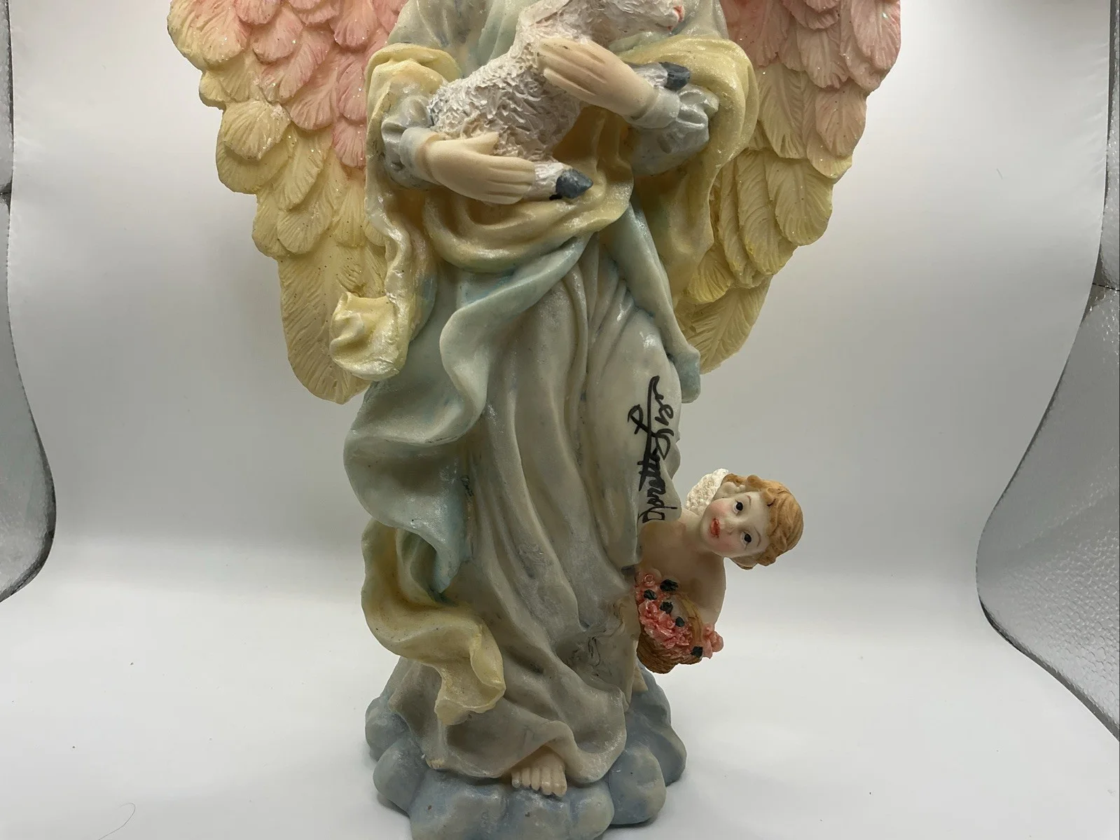 LORETTA LYNN PERSONAL ITEM IN HER HOME. ANGEL WITH MESSAGE ON BOTTOM., image 3