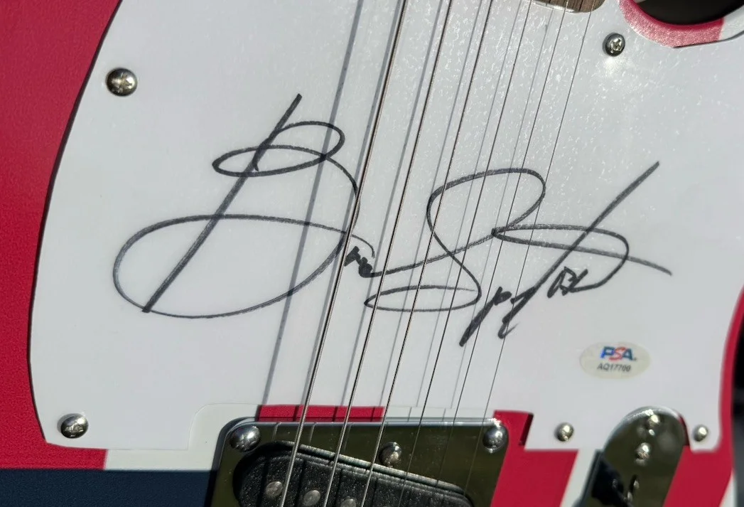 PSA/DNA Bruce Springsteen Autographed "Born In The USA" Fender Telecaster Guitar, image 4